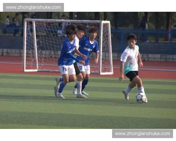 青春绿茵齐鲁争锋山东省大学生足球联赛激发校园体育新活力